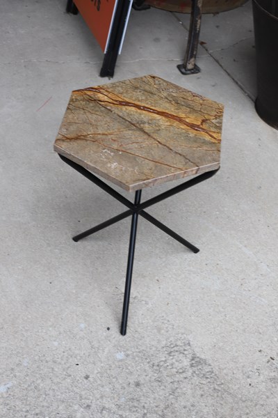 Lot 159 - SIDE TABLE