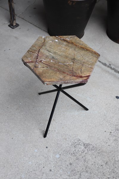 Lot 160 - SIDE TABLE