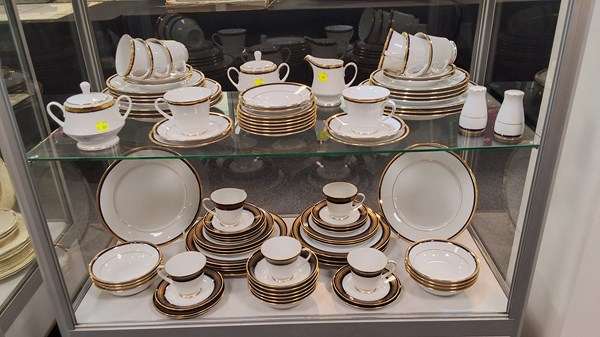 Lot 1158 - ASSORTED NORITAKE DINNERWARE