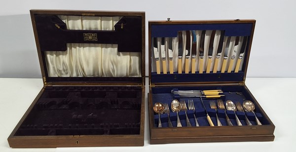 Lot 1342 - CANTEEN OF CUTLERY