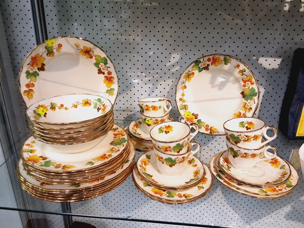 Lot 1248 - DINNER SERVICE