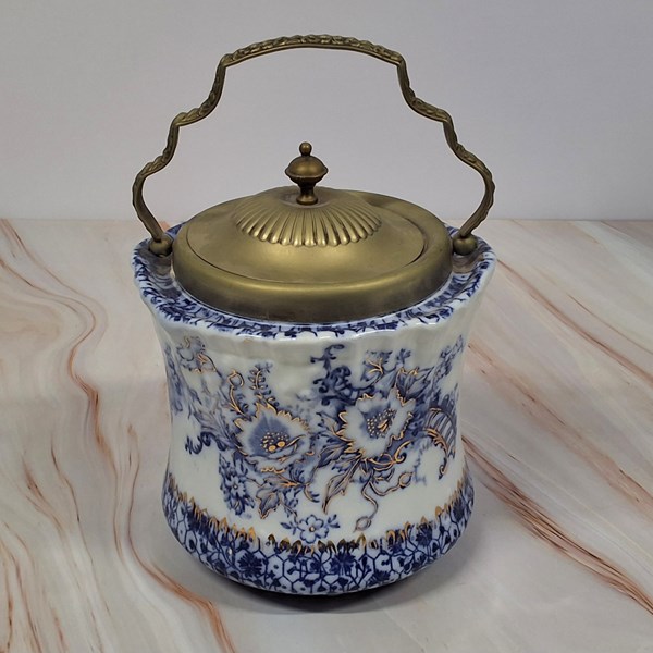 Lot 1293 - CARLTON WARE BISCUIT BARREL