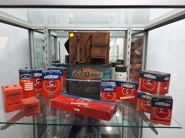 Lot 1420 - VINTAGE BATTERIES