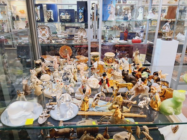 Lot 1141 - ANIMAL FIGURINES