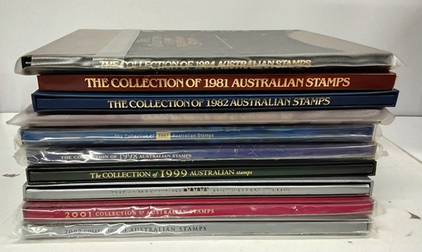 Lot 1125 - STAMP ALBUMS