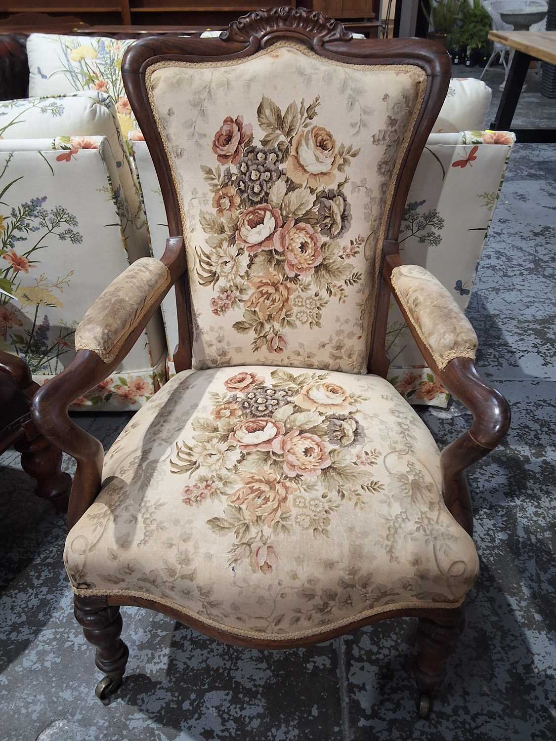 Lot 204 - PARLOUR CHAIR