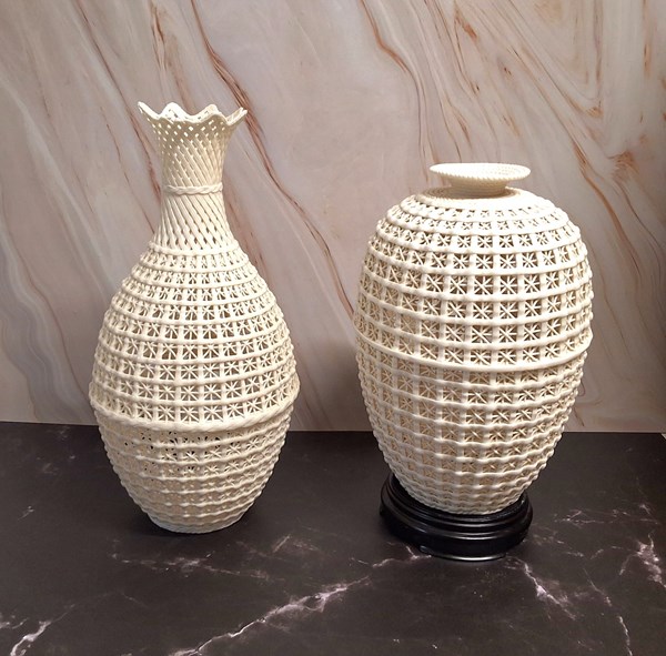 Lot 1280 - CERAMIC VASES