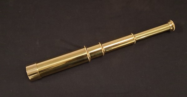 Lot 1258 - TELESCOPE