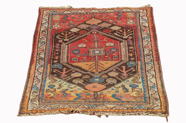 Lot 168 - RUG