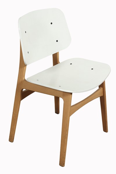 Lot 176 - SOBORG CHAIR