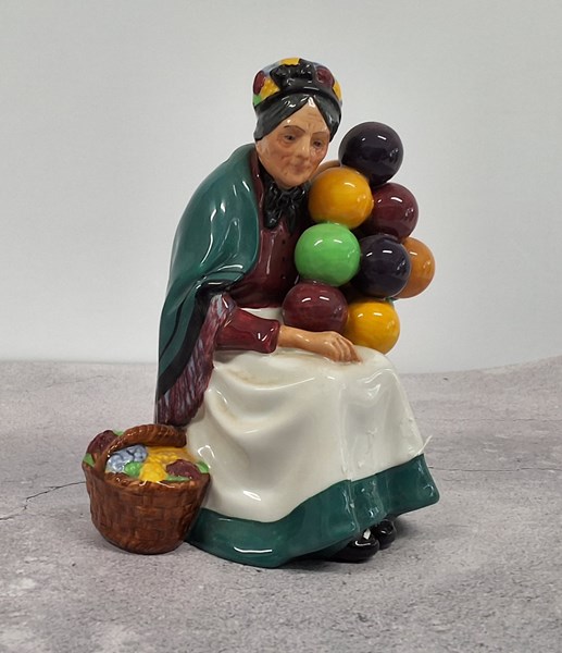 Lot 1328 - ROYAL DOULTON FIGURE