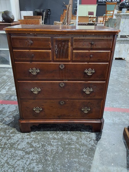 Lot 74 - TV CABINET