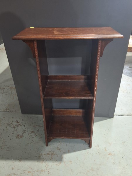 Lot 374 - PETITE BOOKSHELF