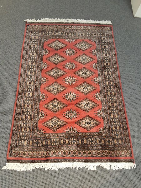 Lot 118 - RUG