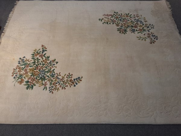 Lot 447 - RUG