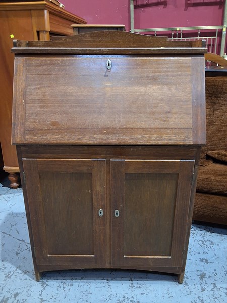 Lot 73 - SECRETAIRE