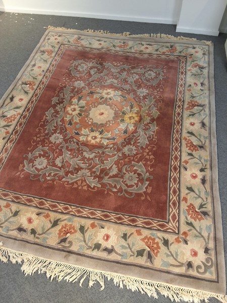 Lot 342 - RUG