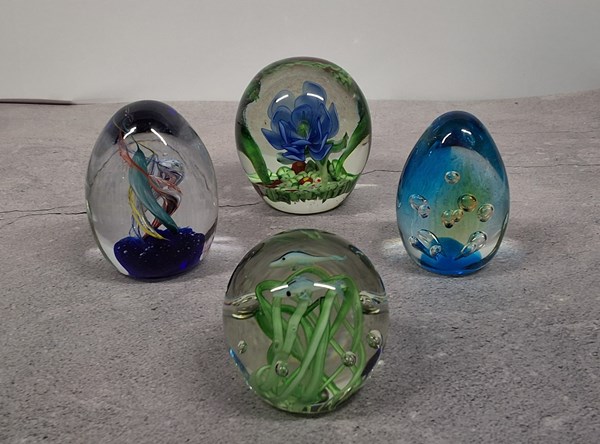 Lot 1338 - PAPERWEIGHTS