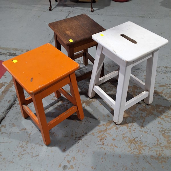 Lot 223 - SHOP STOOLS