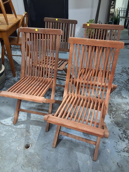 Lot 420 - OUTDOOR CHAIRS