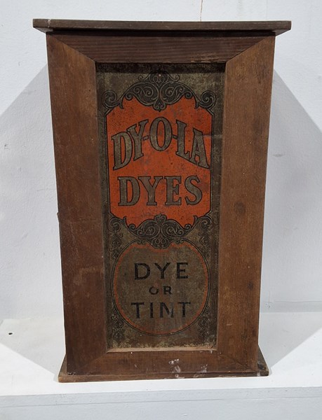 Lot 1431 - DY-O-LA DYES SHOP CABINET