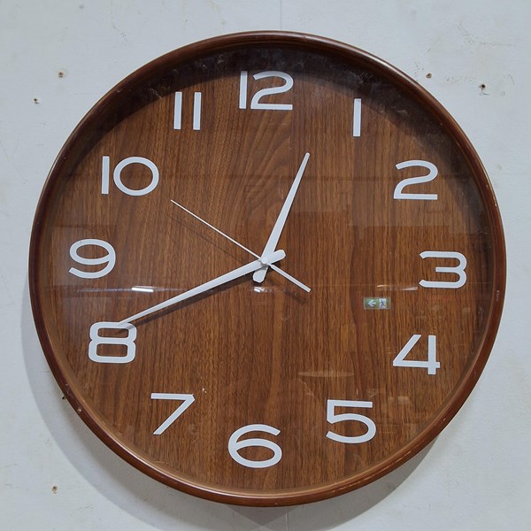 Lot 345 - WALL CLOCK