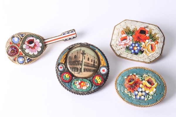 Lot 1044 - MOSAIC BROOCHES