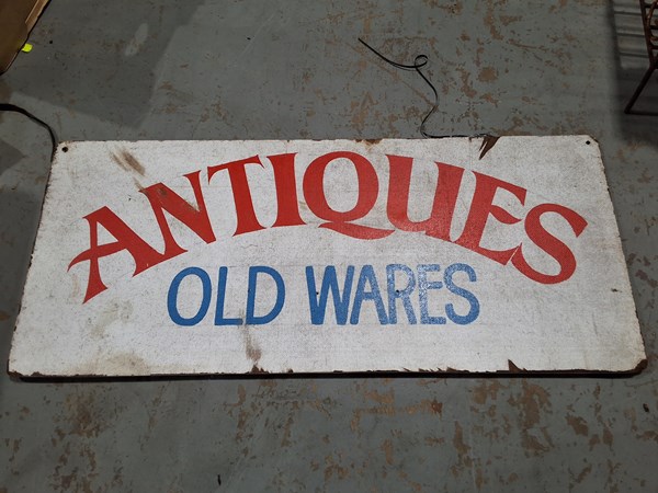 Lot 256 - ANTIQUES SIGN