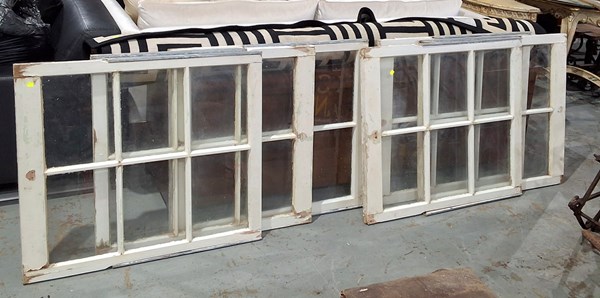 Lot 277 - CASEMENT WINDOWS