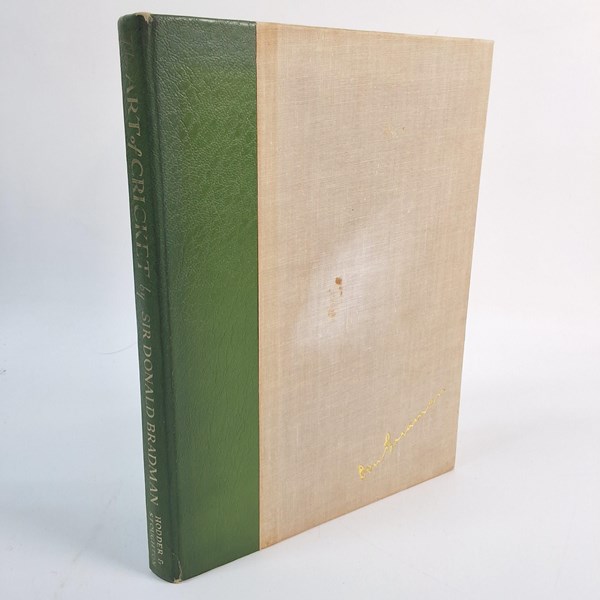 Lot 1145 - SIGNED SIR DON BRADMAN BOOK