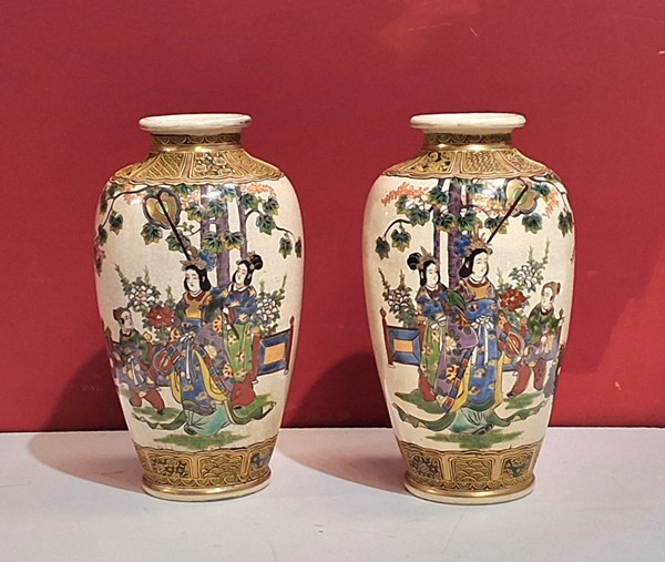 Lot 1191 - SATSUMA VASES