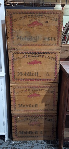 Lot 186 - OIL CRATES