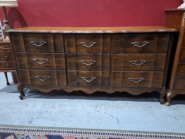 Lot 42 - SIDEBOARD