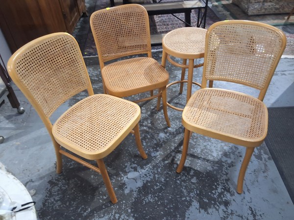 Lot 5 - CHAIRS