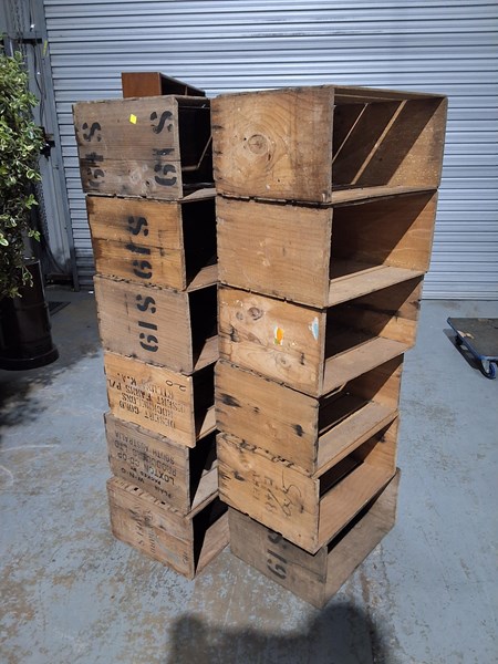 Lot 205 - TIMBER CRATES