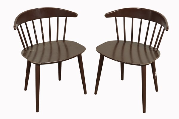 Lot 169 - PAIR OF J104 CHAIRS