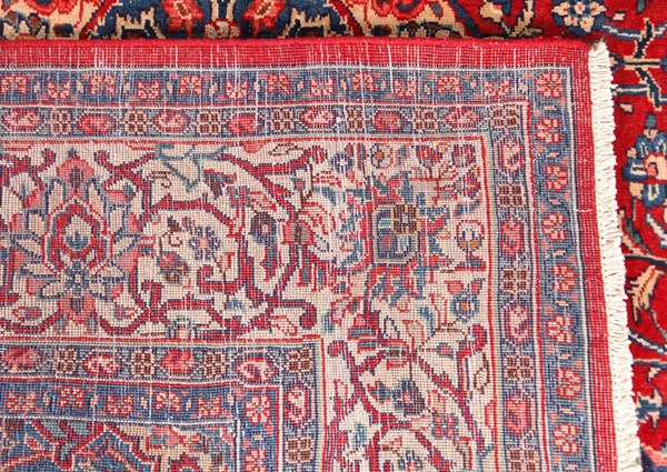 Lot 249 - MARKAZI SAROUGH RUG