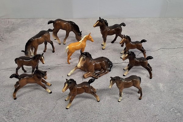 Lot 1430 - PRANCING PONIES