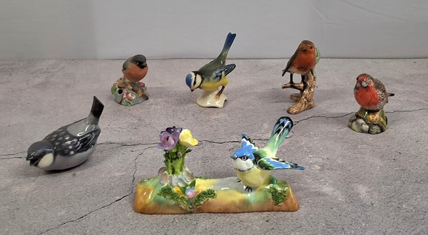 Lot 1302 - FEATHERED FRIENDS