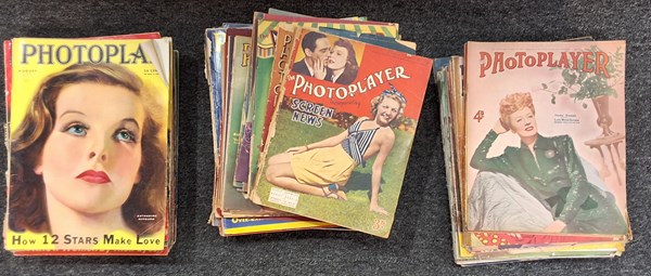 Lot 1218 - MOVIE MAGAZINES