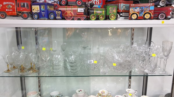 Lot 1450 - GLASSWARE