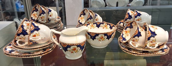 Lot 1286 - TEA SET