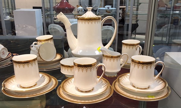 Lot 1320 - COFFEE SET