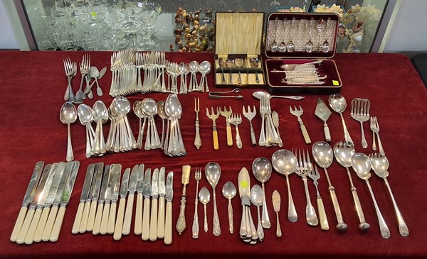 Lot 1338 - SILVERPLATE CUTLERY