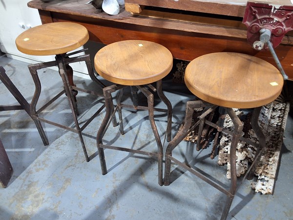 Lot 315 - BAR STOOLS