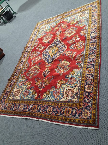 Lot 12 - RUG