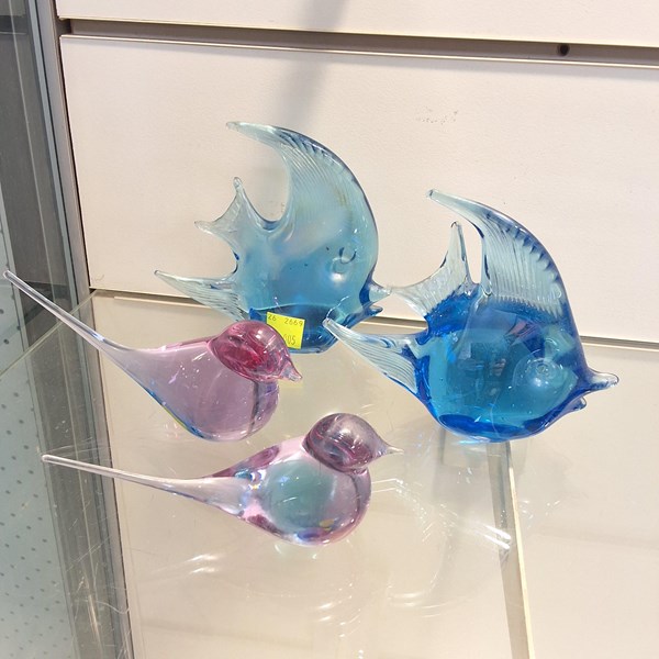 Lot 1287 - STUDIO GLASS ORNAMENTS