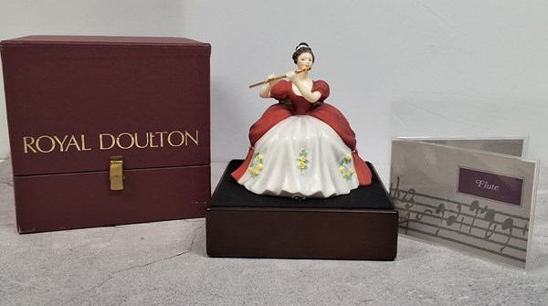 Lot 1165 - ROYAL DOULTON FIGURE