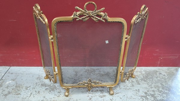 Lot 53 - FIRE SCREEN