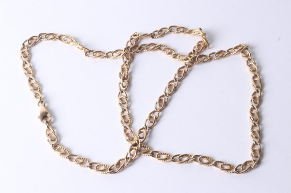 Lot 1001 - GOLD NECKLACE